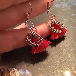 925 silver vampire bite tassle earrings Halloween